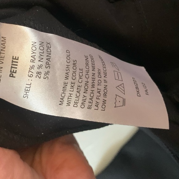 NWT QUINCE ultra stretch Ponte straight leg pant black 👖♥️👖 - Picture 8 of 13